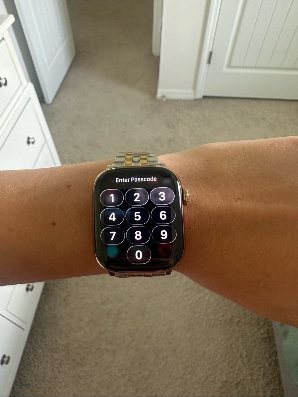Apple Watch Series 10 Titanium 42mm A3001 (GPS + Cellular) Gold w/ Accessories - Picture 2 of 16